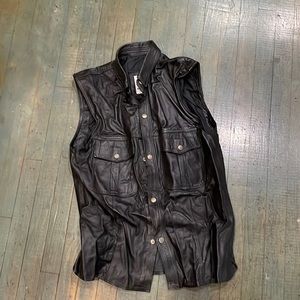 Black leather vest size large